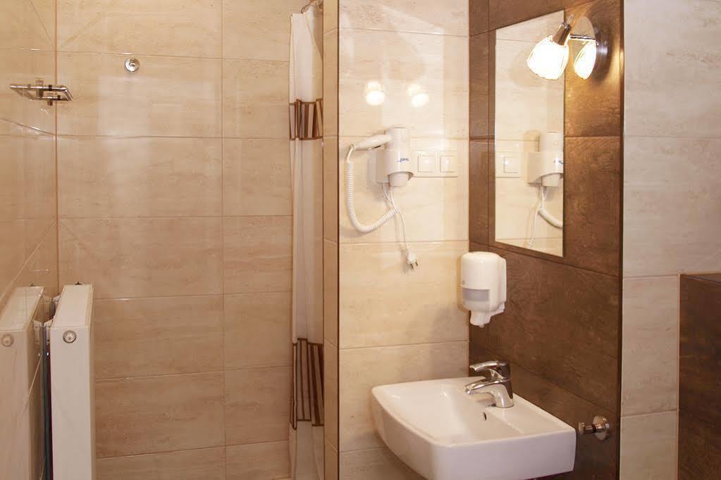 Smart2Stay Pod Lipami Warsaw Ngoại thất bức ảnh